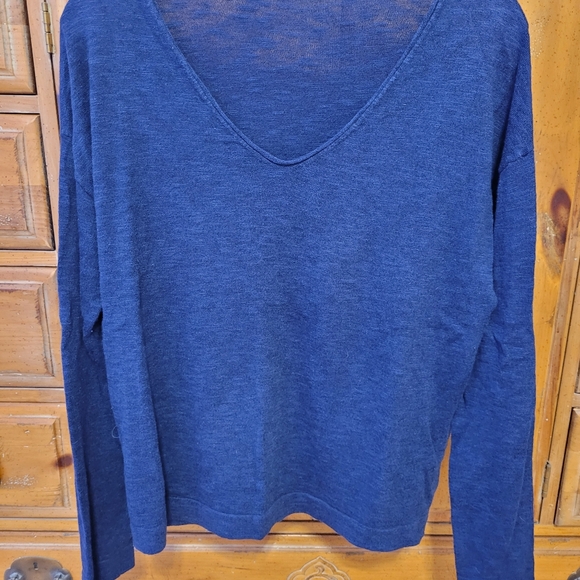 Gap sweater bundle - Picture 9 of 16